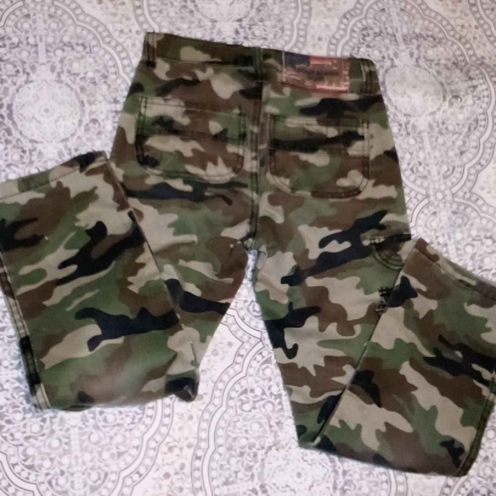 Boys cargo camo pants - Picture 5 of 9